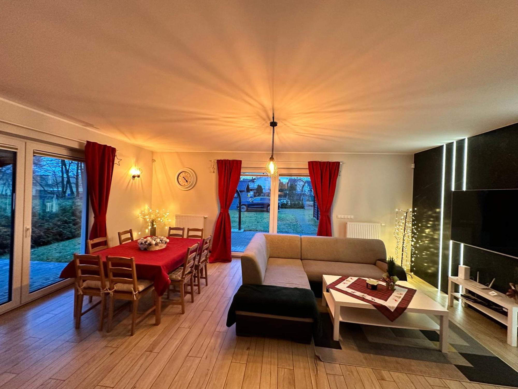 Villa Domowy Zakatek Tuchom Esterno foto